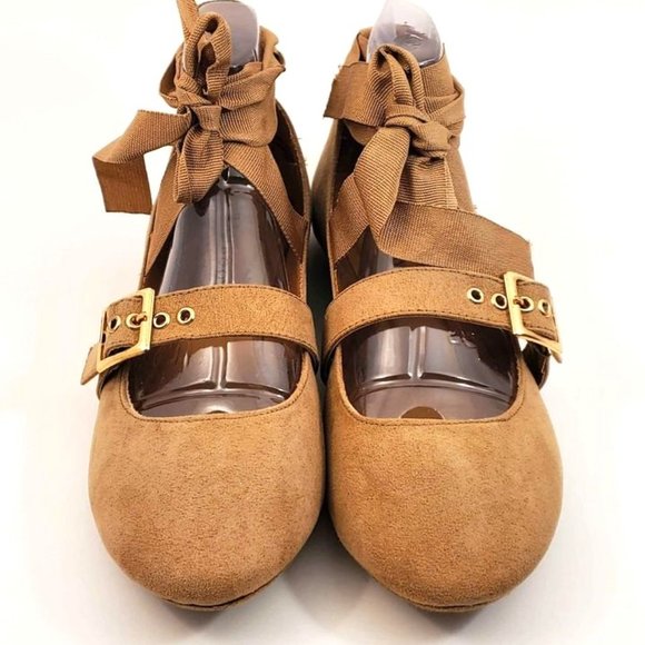 NEW Bamboo Women's Flats Chantel Tan Suede with Ankle Tie Foot Buckle - Picture 3 of 15